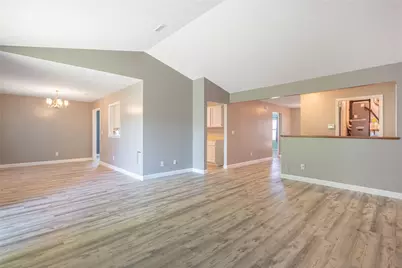 5704 Springgate Court, Huber Heights, OH 45424 - Photo 7
