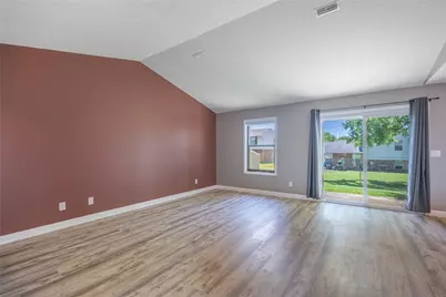 5704 Springgate Court, Huber Heights, OH 45424 - Photo 5