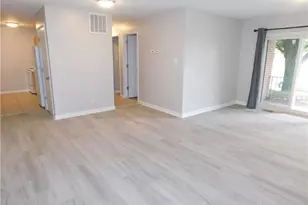 334 Blackwood Ave Apt 3 Ave, Dayton, OH 45403 - Photo 5