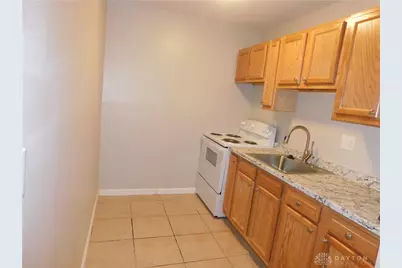 334 Blackwood Ave. Apt 3 Avenue #3, Dayton, OH 45403 - Photo 3