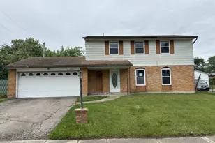 7611 Shepherdess Dr, Huber Heights, OH 45424 - Photo 1