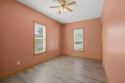 240 E Shannon Avenue, West Carrollton, OH 45449 - Photo 7
