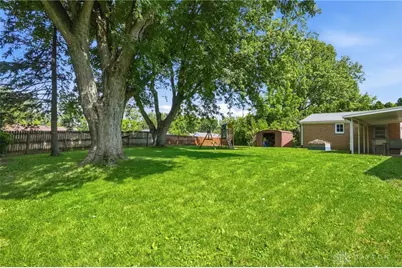 4267 Helena Drive, Springfield, OH 45503 - Photo 33