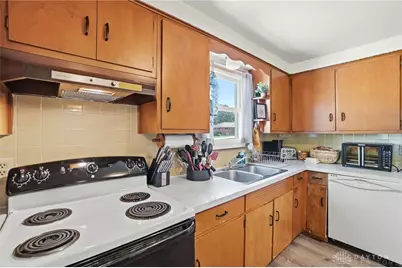 4267 Helena Drive, Springfield, OH 45503 - Photo 13