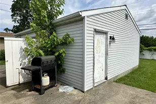 1295 June Dr, Xenia, OH 45385 - Photo 11