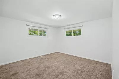 2621 Nyack Lane, Dayton, OH 45439 - Photo 17