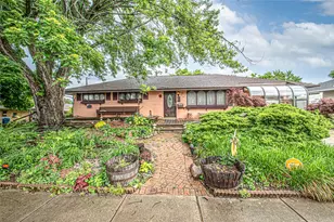 4817 Nelapark Dr, Dayton, OH 45424 - Photo 1