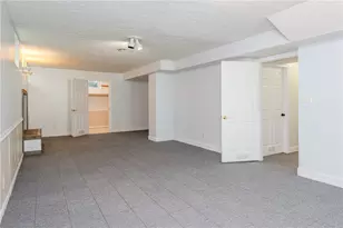 734 Newton Rd, Troy, OH 45373 - Photo 25