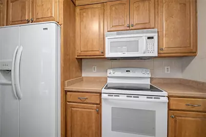 4114 Middlebrook Drive, Beavercreek, OH 45440 - Photo 9