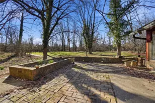 2438 Signal Hill Rd, Springfield, OH 45504 - Photo 5