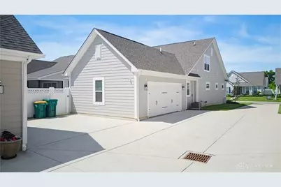 5022 Pepperwell Circle, Sugarcreek Twp, OH 45440 - Photo 43