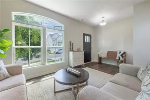 2786 Riverstone Dr, Beavercreek Twp, OH 45385 - Photo 3