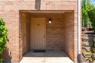 978 Irving Avenue #25, Dayton, OH 45419 - Photo 5