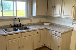 8977 Liberty St, Union City, OH 45390 - Photo 9