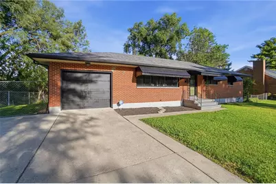 327 Constantia Avenue, Dayton, OH 45419 - Photo 3
