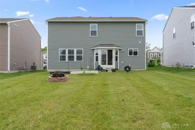 4255 Forestedge Street, Tipp City, OH 45371 - Photo 5