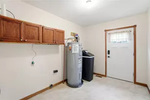 1700 W Sparrow Rd, Green Twp, OH 45502 - Photo 25