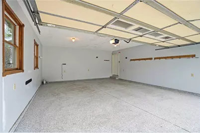 1700 W Sparrow Road, Green Twp, OH 45502 - Photo 29