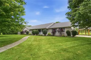 1700 W Sparrow Rd, Green Twp, OH 45502 - Photo 5