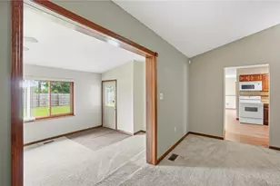 1700 W Sparrow Rd, Green Twp, OH 45502 - Photo 31