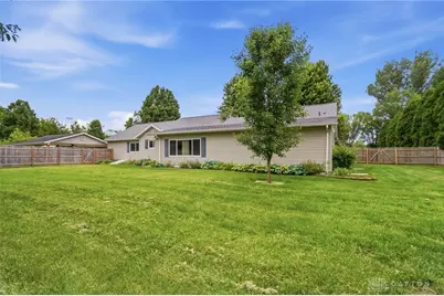 1700 W Sparrow Road, Green Twp, OH 45502 - Photo 31