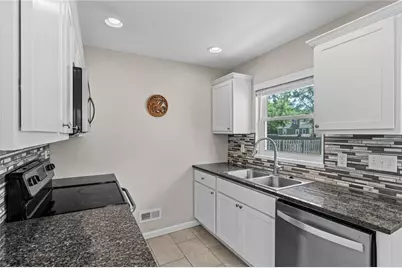 630 Hadley Avenue, Dayton, OH 45419 - Photo 13