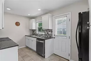 630 Hadley Ave, Dayton, OH 45419 - Photo 11