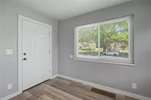 4139 Brenton Dr, Dayton, OH 45416 - Photo 7