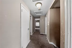 1933 Burroughs Dr, Dayton, OH 45406 - Photo 15