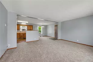 209 Kammer Ave, Dayton, OH 45417 - Photo 3
