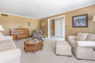 5301 Oakbrooke Drive, Kettering, OH 45440 - Photo 3