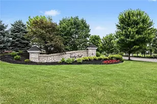 1601 Little Falls Dr, Clearcreek Twp, OH 45458 - Photo 35