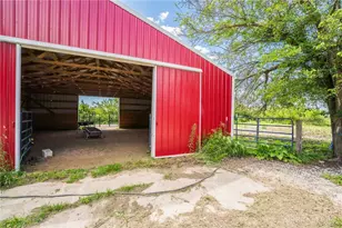 525 Ginghamsburg-Frederick Rd, Tipp City, OH 45371 - Photo 29