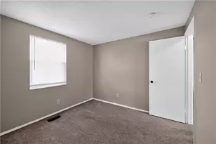 8258 Ivy Glen Cir, Huber Heights, OH 45424 - Photo 21