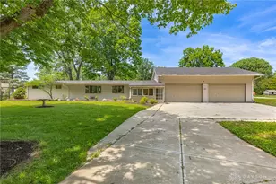2617 Shadycrest Dr, Beavercreek, OH 45431 - Photo 1