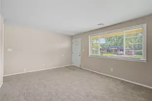 11 Hillgard St, Trotwood, OH 45426 - Photo 7