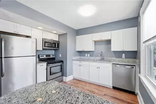 2721 Hyde Park Ave, Cincinnati, OH 45209 - Photo 9