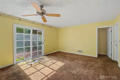 7520 President Court, Dayton, OH 45414 - Photo 15