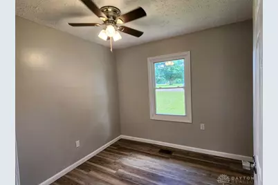 1408 W 2nd Street, Xenia, OH 45385 - Photo 9