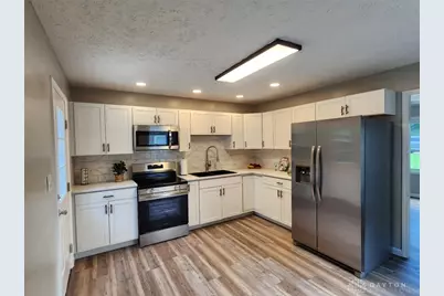 1408 W 2nd Street, Xenia, OH 45385 - Photo 7