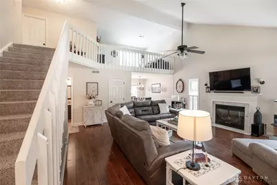 6891 Deer Bluff Drive, Huber Heights, OH 45424 - Photo 3