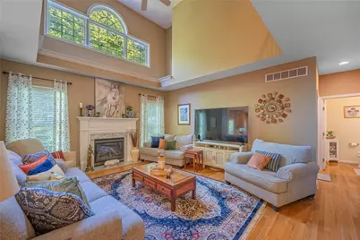 1717 Heritage Lake Drive, Centerville, OH 45458 - Photo 15
