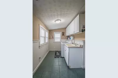 592 S High Street, Covington, OH 45318 - Photo 17
