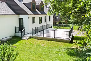 6311 Iris Ave, Cincinnati, OH 45213 - Photo 9