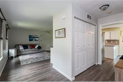 8686 Chauncy Place, Huber Heights, OH 45424 - Photo 5