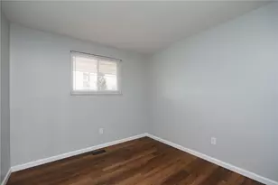 226 Belair Cir, Bellbrook, OH 45305 - Photo 11
