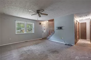 1689 Sioux Dr, Xenia, OH 45385 - Photo 3