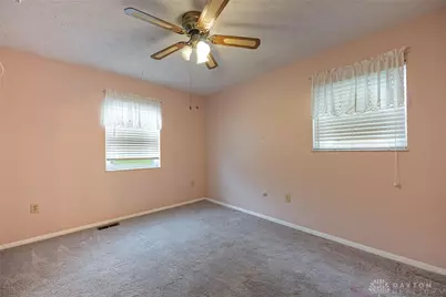 1689 Sioux Drive, Xenia, OH 45385 - Photo 9