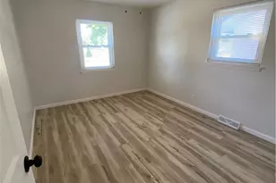 4037 Reading Rd, Dayton, OH 45420 - Photo 17