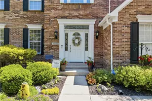10660 Willow Brook Rd, Washington Twp, OH 45458 - Photo 11